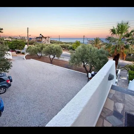 With Garden View No12 Ierápetra